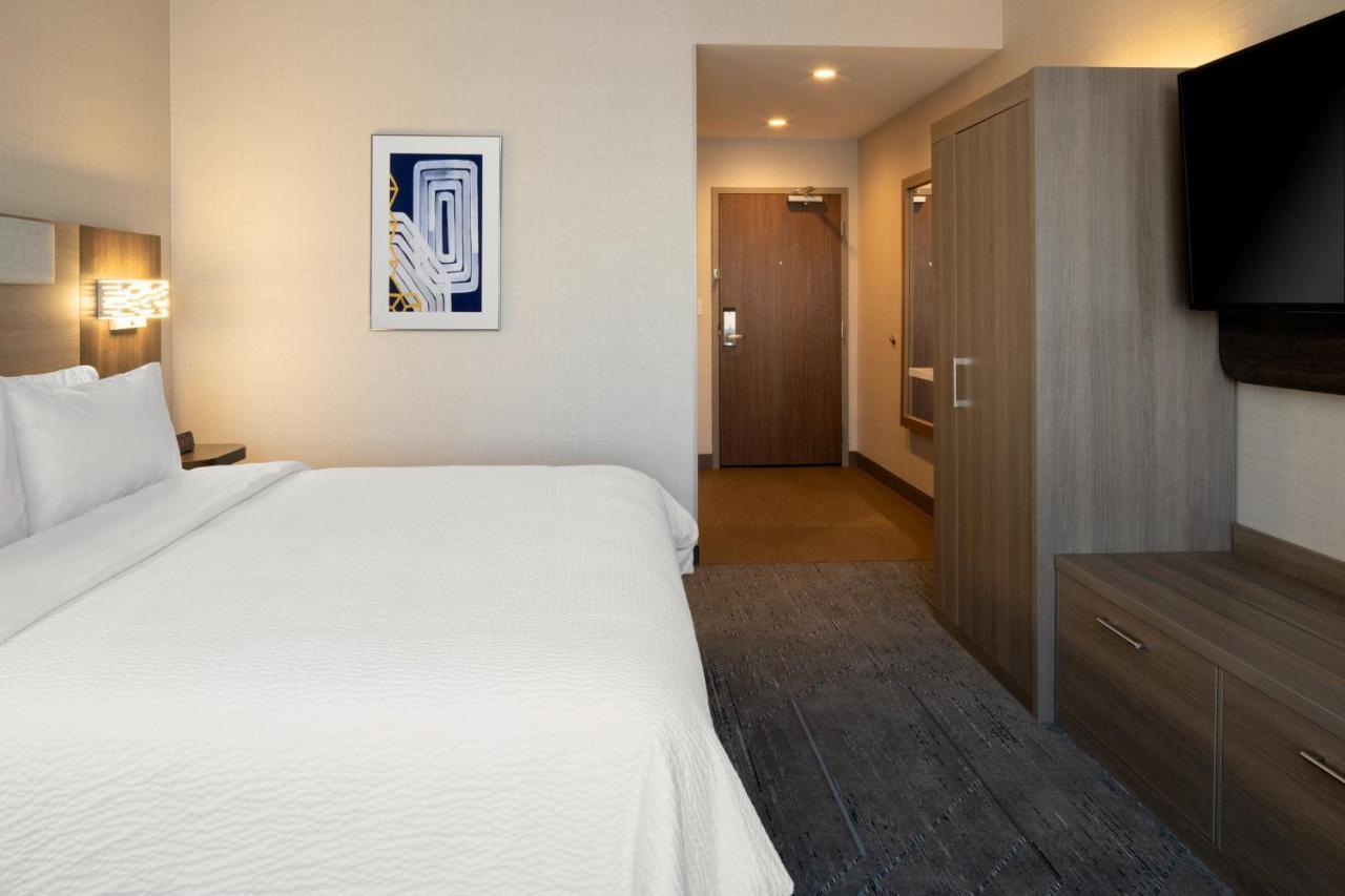 Holiday Inn Express & Suites - Hollister By Ihg Luaran gambar