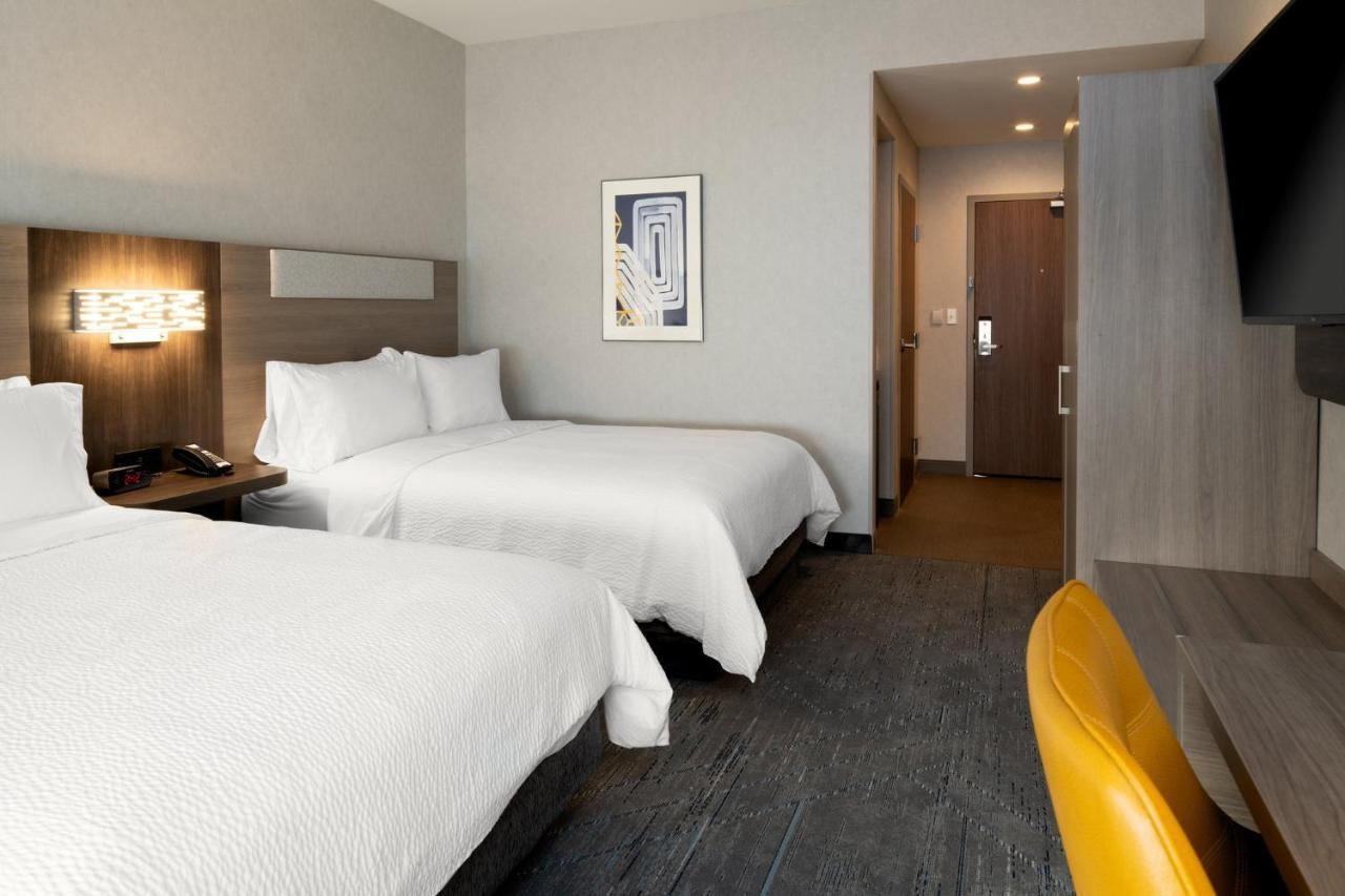 Holiday Inn Express & Suites - Hollister By Ihg Luaran gambar